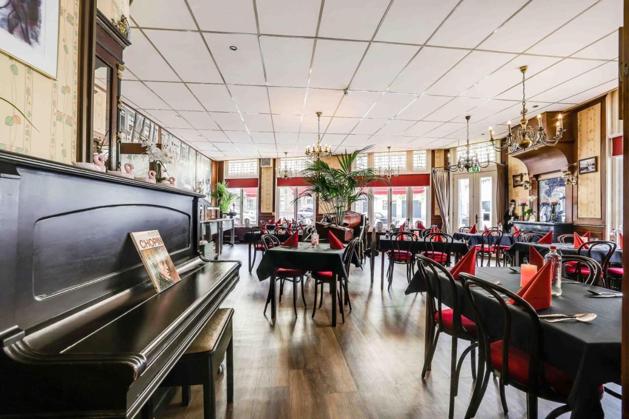 Hotel Restaurant 'T Heerenlogement Harlingen Bagian luar foto