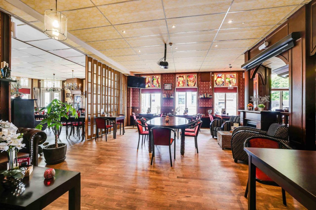 Hotel Restaurant 'T Heerenlogement Harlingen Bagian luar foto
